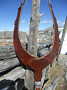 Victorian Heart Breast Collar