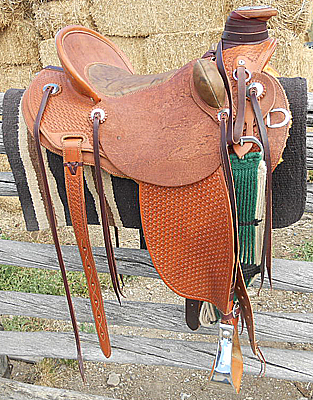 Custom Wade Draft Saddle